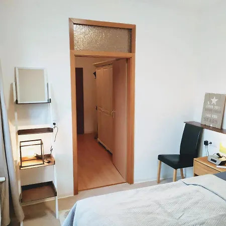 Super #2, #3 Und #4 Dg Im Zentrum, Sued-sonne Und Burg-blick *