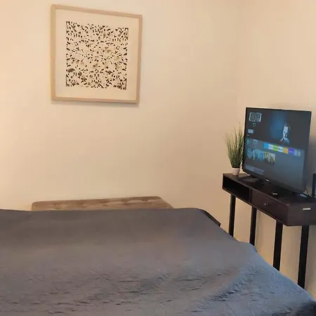 Super #2, #3 Und #4 Dg Im Zentrum, Sued-sonne Und Burg-blick *