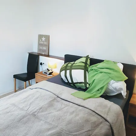 Super #2, #3 Und #4 Dg Im Zentrum, Sued-sonne Und Burg-blick Apartment *