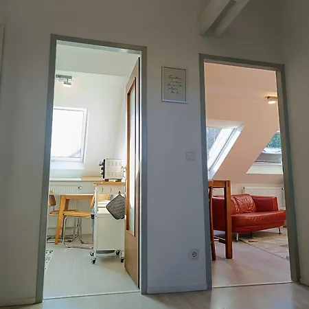 Appartement Super #2, #3 Und #4 Dg Im Zentrum, Sued-sonne Und Burg-blick